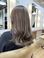 サロン(SALON)&nbsp;優しいグレージュカラー