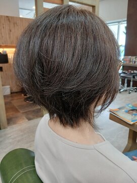 アルティスタ 新札幌駅前店(artista) 艶カラー