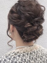 ラックスビー ウメダ 大阪梅田店(LUXBE UMEDA) 華やかパーティーヘアセット　【LUNTY OSAKA】