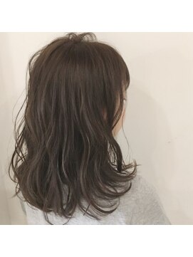 ネオリーブアイム 横浜西口店(Neolive aim) 大人かわいい ふわミディ 小顔ハイライトグレージュ☆【横浜】