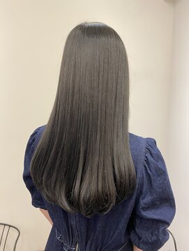 リリアーナ(LILIANA) 【LILIANA】暗髮＋透明感ash♪