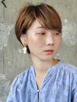 ロビー 表参道(ROBBY)&nbsp;耳掛けマッシュショート／ハイライト白髪ぼかし／表参道／40代