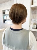 福山市美容室Caary人気 ハイトーンベージュピタッとショートヘア