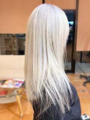 理想のカラーは【HAIR CONCEPT】にお任せ◎ハイトーンカラーを育ててくれる☆透明感のある理想のカラーに♪