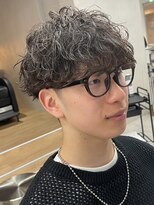 ラヴィズムバイフィフス(LUVISM by fifth)&nbsp;無造作メンズマッシュパーマニュアンスパーマスパイラルパーマ