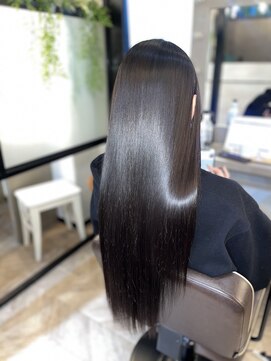 アールサロン アオヤマ(Rr SALON AOYAMA) なめらか質感