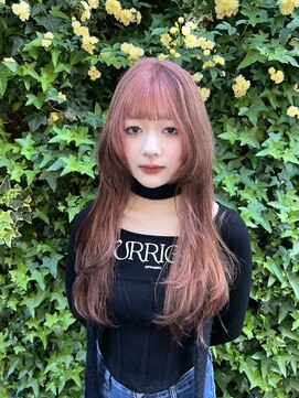 キイ 原宿 表参道(K.e.y) デザインカラー／レイヤーカット／ピンクカラー