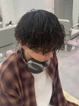 ベイルーム(BAYROOM by HONEY omotesando) シャドウパーマ　波巻き・ツイストスパイラル　マッシュベース