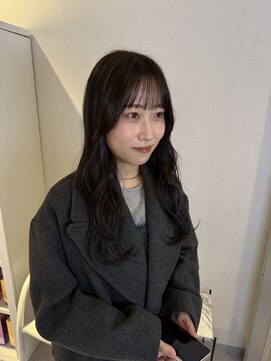 アム(amu) 暗髪/黒髪/レイヤーロング/前髪カット/レイヤーカット