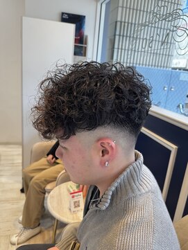 アンソル オブ リシェール(N'SOL of RICHAIR) スペインカール/スパイキーショート/ブルーブラック/南越谷