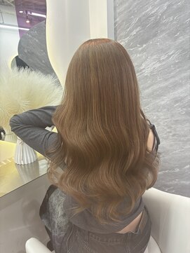 ラビス 池袋(Lovis) 《鳥越》イメチェンヘア/ホワイトブロンド/外はねボブ/韓国/池袋