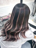 アフィナー(Afinar) 【横浜/横浜駅】黒髪×ピンクハイライトエクステ