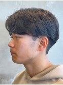 自然な毛流れでラフにキマるセンターパート×ニュアンスパーマ