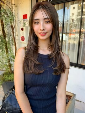 フルール(hair place Fleur) レイヤーカット×ココアグレージュカラー