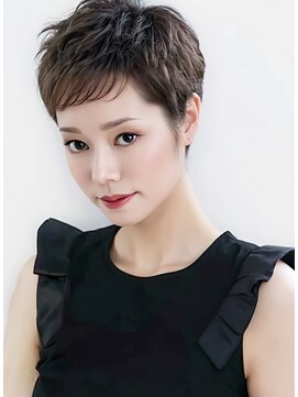 ミスグランディーヴィラス(Miss Grandee VILLAS) ハンサムショート×ナチュラルブラウン 20代30代40代