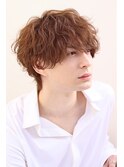 波巻きパーマツイストスパイラルパーマツーブロックメンズ黒髪