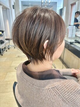 エクラバイナチュラル(eclat by Natural) 丸みショートボブ/美人ショート/ベージュブラウン/美シルエット
