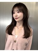 ナチュラルベージュ　透け感ヘア　大人ヘア　ロングヘア