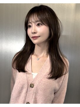 ベル 新宿(Belle) ナチュラルベージュ 透け感ヘア 大人ヘア ロングヘア