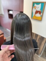 セレスト 福岡天神店(CELESTE) 思わず触れたくなるような柔らかさを実現するカシミアストレート