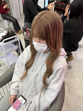 ロサ ファイブヘアー(Rosa..5Hair) くすみミルクティーベージュロング