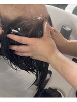 エスト(est.)&nbsp;じっくりほぐすヘッドスパ
