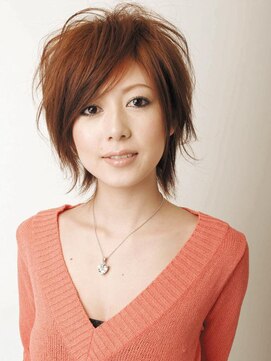 エス 西梅田(es) カットとデザインカラーで作る思わず触れたくなるエアリーボブ