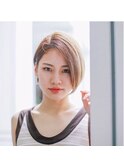 色っぽ前下がりショートボブ