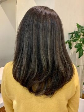 ネックス 表参道本店(nex) 【nex 表参道】3/17 谷山 白髪ぼかし ハイライト ロングヘア