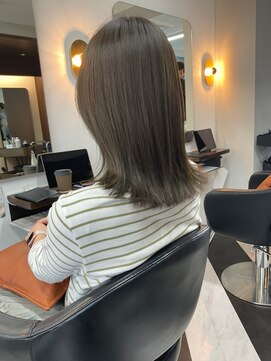 アフロディーテギンザ 神保町(APHRODITE GINZA) カール/セミディ/シアーカラー/姫カット［御茶ノ水/神保町］