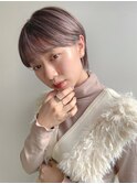 ヌーディーカラー　ラベンダーアッシュ　美シルエットショート
