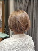 ショートボブ/丸み/ぱつっと/耳かけ/ハイライト/梅田/茶屋町