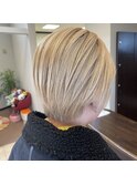 ハイトーンマッシュショート