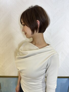 ロンド ストラーダ 心斎橋(Lond strada) ショート×ハイライト白髪ぼかし×シルキーベージュ[心斎橋]