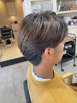 ヨロ(YoLo.) ツーブロックマッシュ