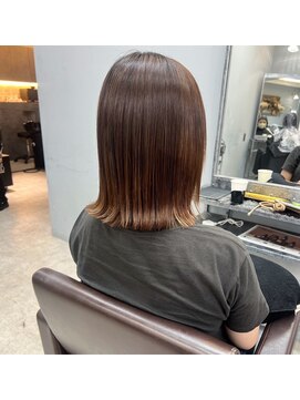 オズ 郡山桑野店(OZ) イメチェンハッシュカットフルバング似合わせレッドブラウン