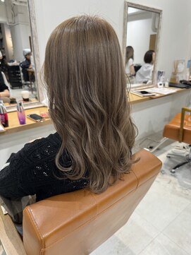 ネイロ 錦糸町(NeiRo) カットハイライトブリーチショート