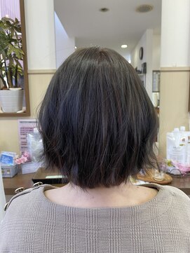 コアフィールフィス(COIFFURE fils) 新規お得クーポンあり【見附　今町】外ハネミディアムヘア