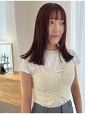 ミディアムレイヤーフェイスレイヤーぱっつん前髪赤髪