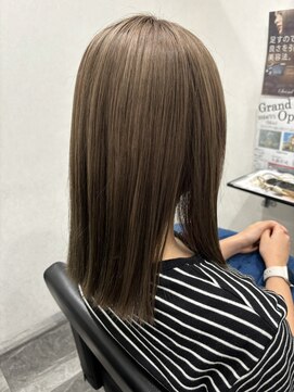 セカンド(Second) Second   ×　透明感カラー