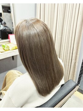 レイドバック(LAID BACK) オリーブベージュのハイライト