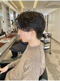 大人フェザーフェザーショートニュアンスパーマセンターパート
