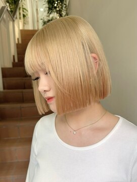 サンク 原宿 表参道(cinq) ミルクティーグレージュ切りっぱなしボブ長めボブナチュラルボブ