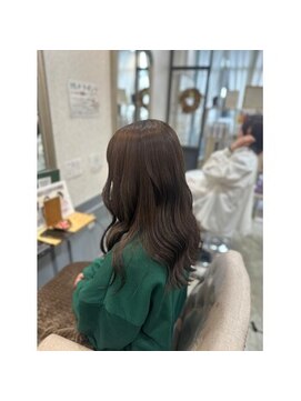 サンクチュアリー 千里山(Sanctuary) ワンカラーでできる明るめブラウンカラー