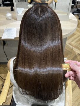 ジーナ 福岡天神(Zina) 《艶髪》髪質改善トリートメント×オリーブベージュ