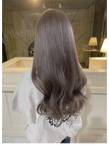 シェリ(che'rie)&nbsp;ハイライトカラーミルクティーベージュケアブリーチダブルカラー