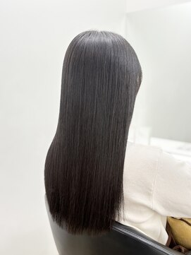 イレス 札幌駅前(IRESU) 酸性ストレート/髪質改善/縮毛矯正/美髪/艶髪/トリートメント