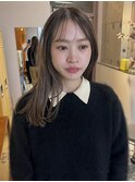 ぱっつんロングハイライトカラーベージュ30代40代