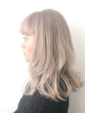 ココ 原宿(KOKO) #大人ガーリー#ダークアッシュ#ミディアムレイヤーカット