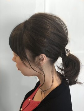 ルチェア ヘア(Lucea Hair) ローポニテール